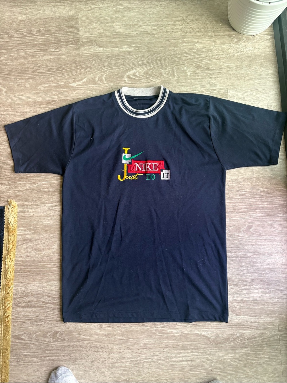 Vintage 1990s Nike Just Do It Embroidered T Shirt Large RARE!!!